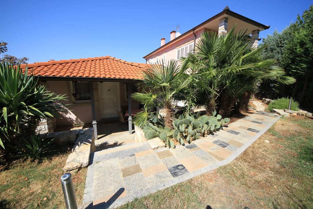 רוביני Villa Lugano מראה חיצוני תמונה